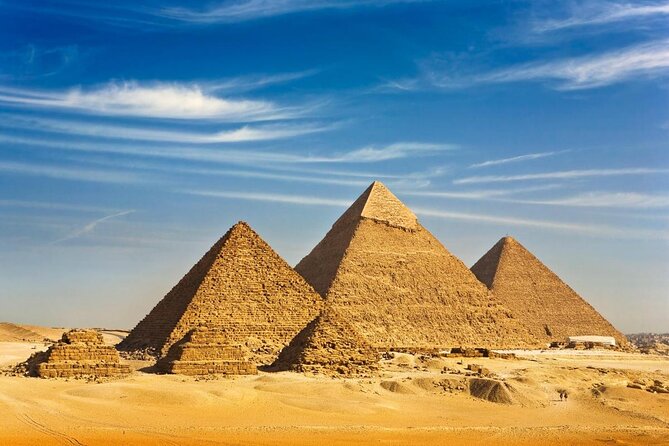 giza pyramids