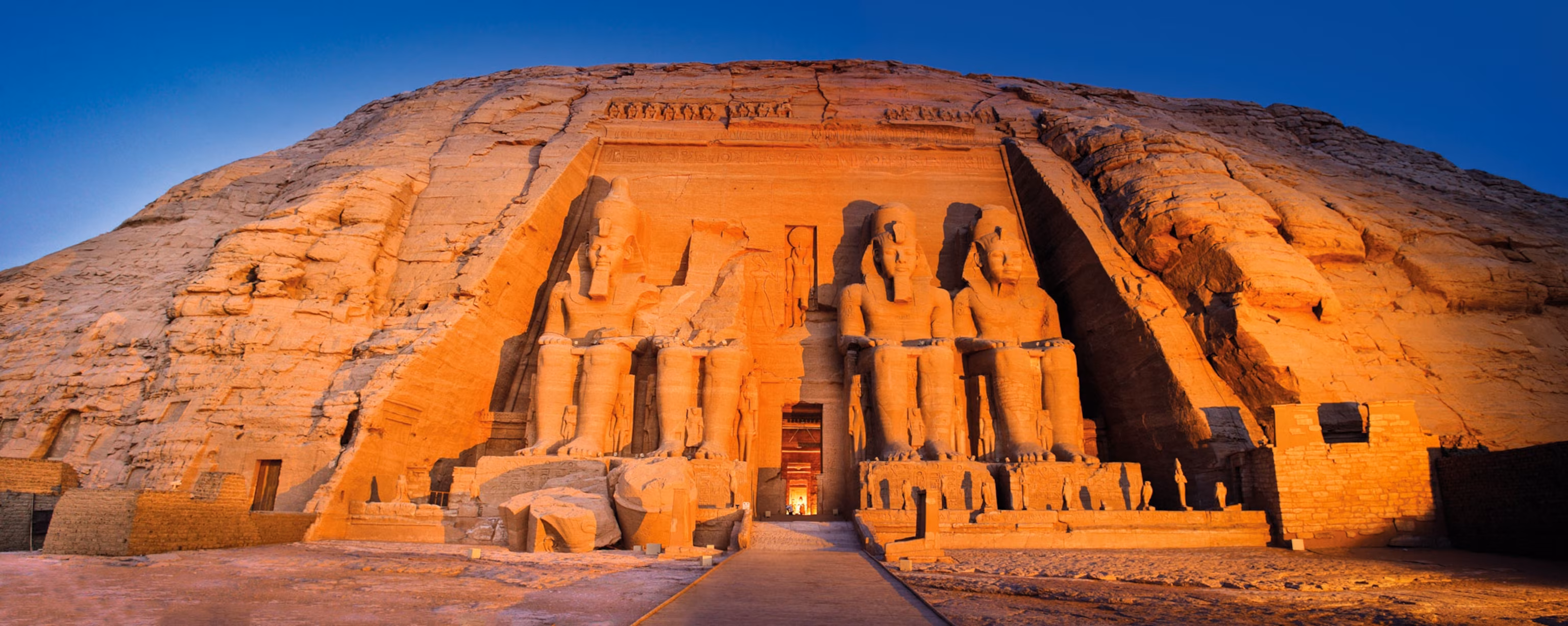abu simbel temple