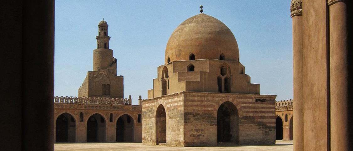 half-day Islamic Cairo tour with expert guide