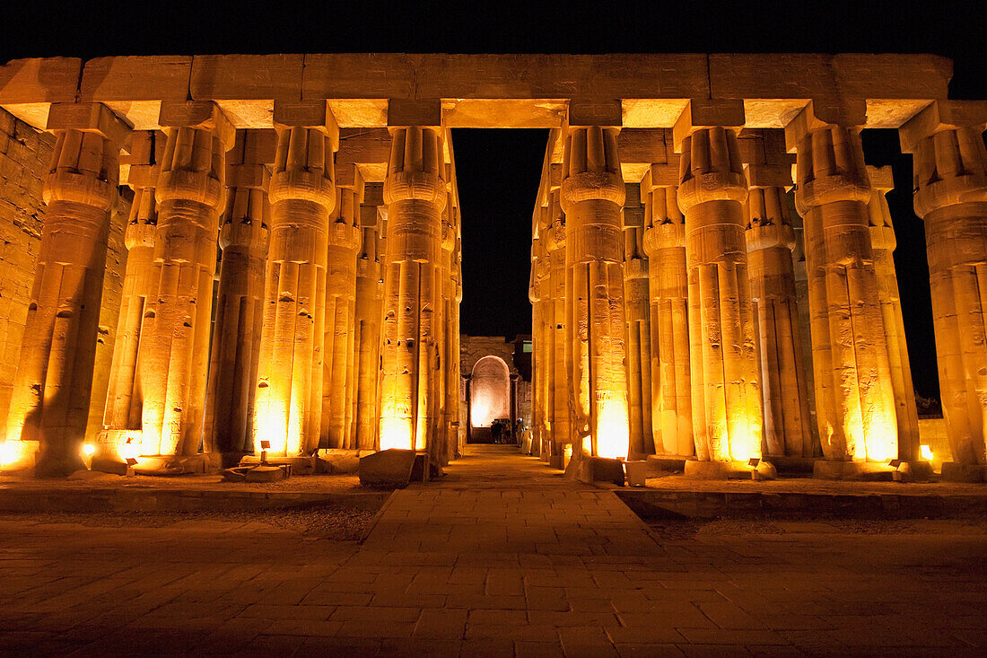 Luxor Temple history